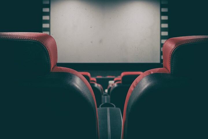 大人も子どもも大好き！あの作品を大きいスクリーンで楽しめる映画会開催☆