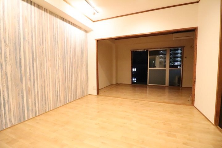 a17730af-6f66-4ff7-891e-a766512facfa.jpg